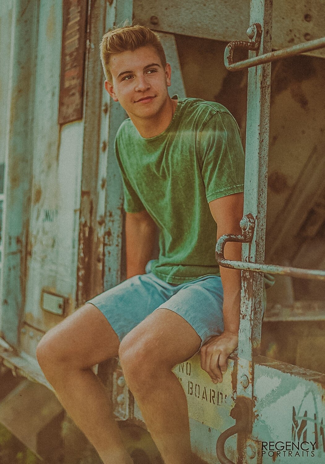 Regency Portraits Norfolk NE Senior Pictures